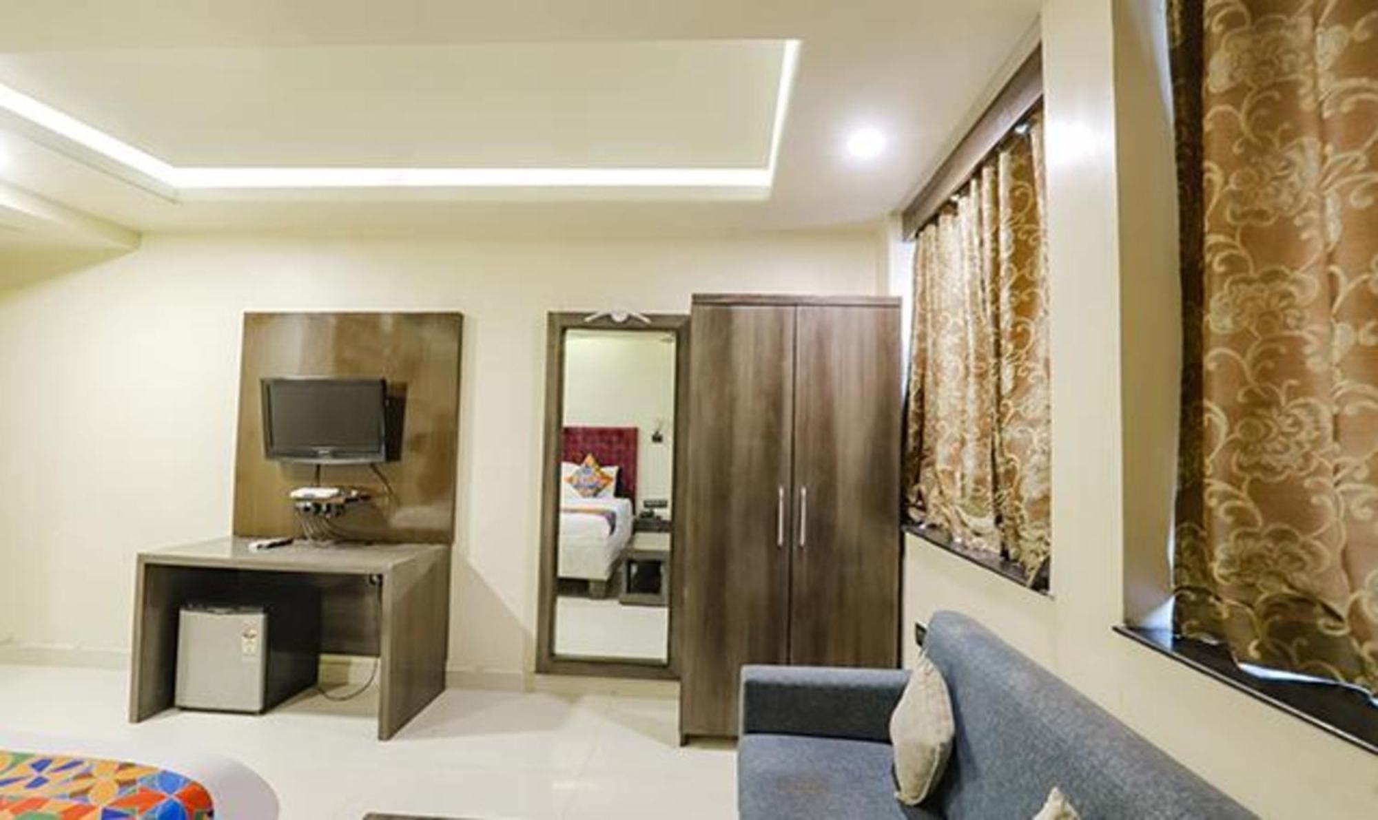 Fabhotel Parashar Nagpur Buitenkant foto