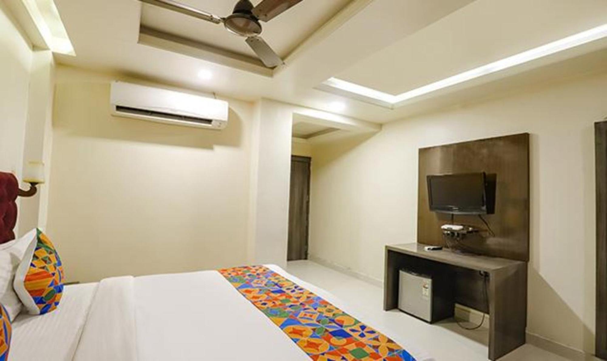 Fabhotel Parashar Nagpur Buitenkant foto